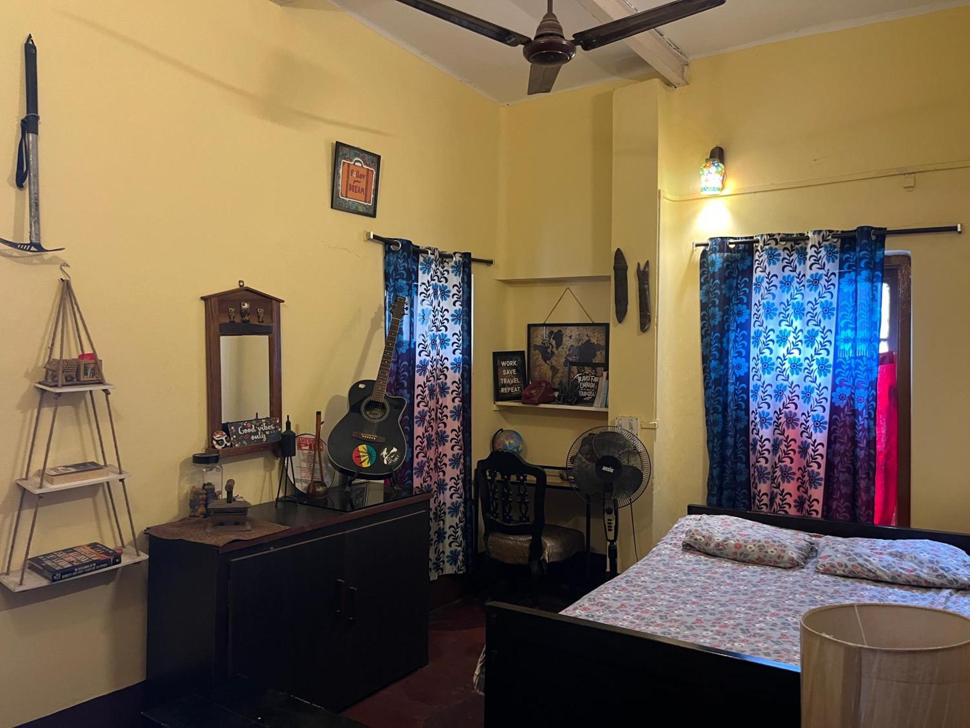 Calcutta Backpackers Homestay- For Travellers And Backpackers Екстер'єр фото